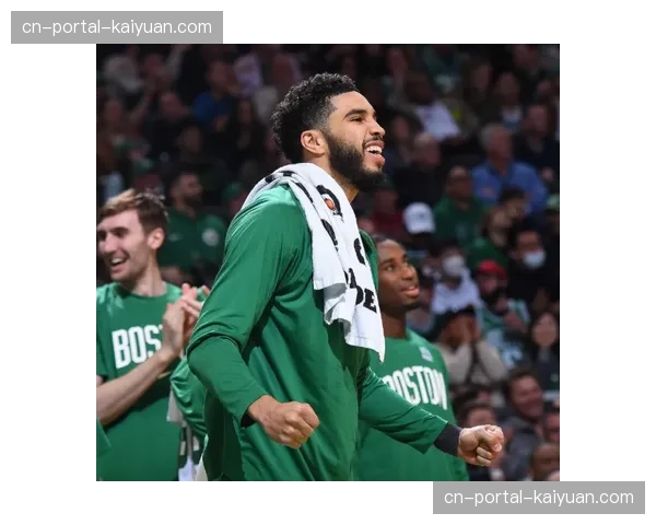 “Game4Good”慈善赛筹集超千万欧元,姆巴佩、哈兰德等巨星参赛 “Game4Good”慈善赛筹集超千万欧元,姆巴佩、哈兰德等巨星参赛